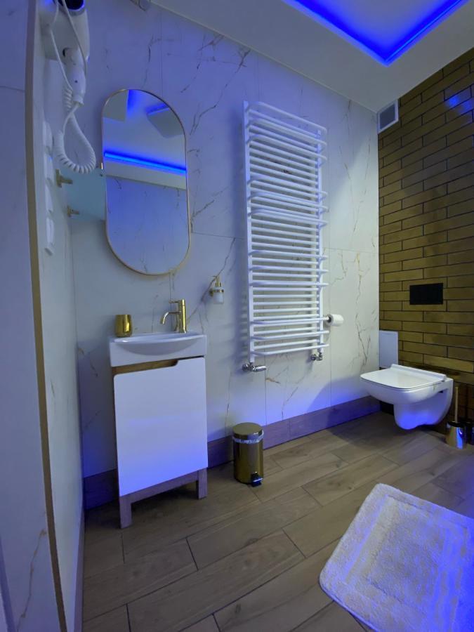 Apartament Love Centrum z dużą wanną dla Dwojga Gniezno Zewnętrze zdjęcie